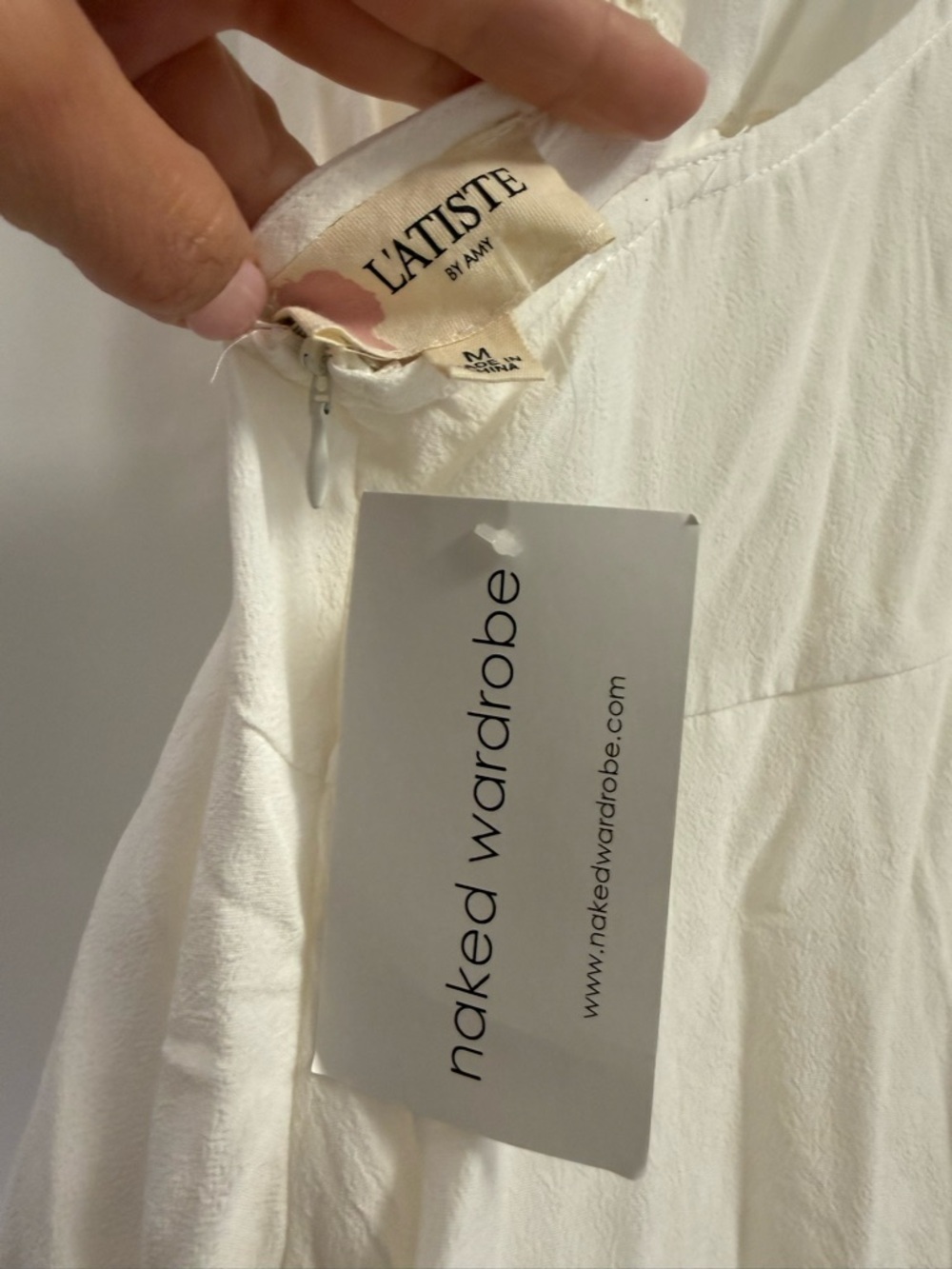NWT- L'ATISTE White Summer Romper - Picture 2 of 3